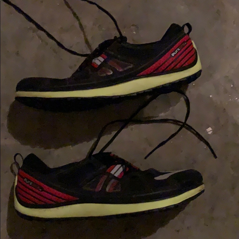 Brooks pure grit